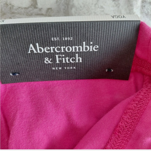 Abercrombie and Fitch The Perfect Butt Sweatpants Yoga - Picture 7 of 10
